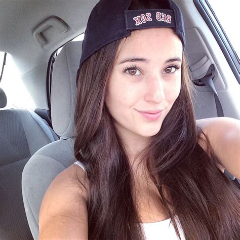 Facts (Height, Age, Weight, Bio) Gorgeous model and Youtuber stands 1. . Angie varona net worth